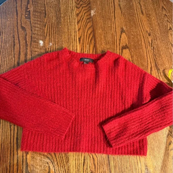 Forever 21 Crop Sweater - Picture 1 of 5